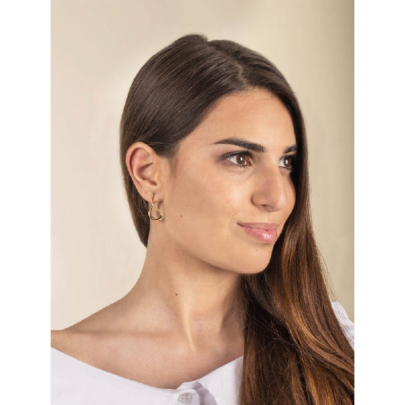 Pendientes de Aro en Oro Amarillo 18k con Diseño Ondulado Pendientes de Aro en Oro Amarillo 18k con Diseño Ondulado