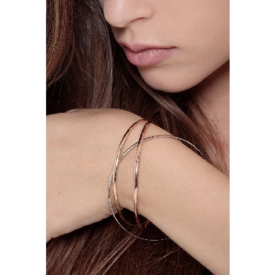 Brazalete rígido fantasía para mujer por tres anillos cm 18