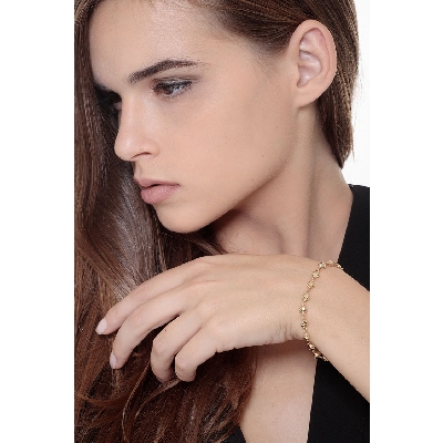 Pulsera en oro amarillo 18k con eslabones en forma de corazoncitos, 17 cm