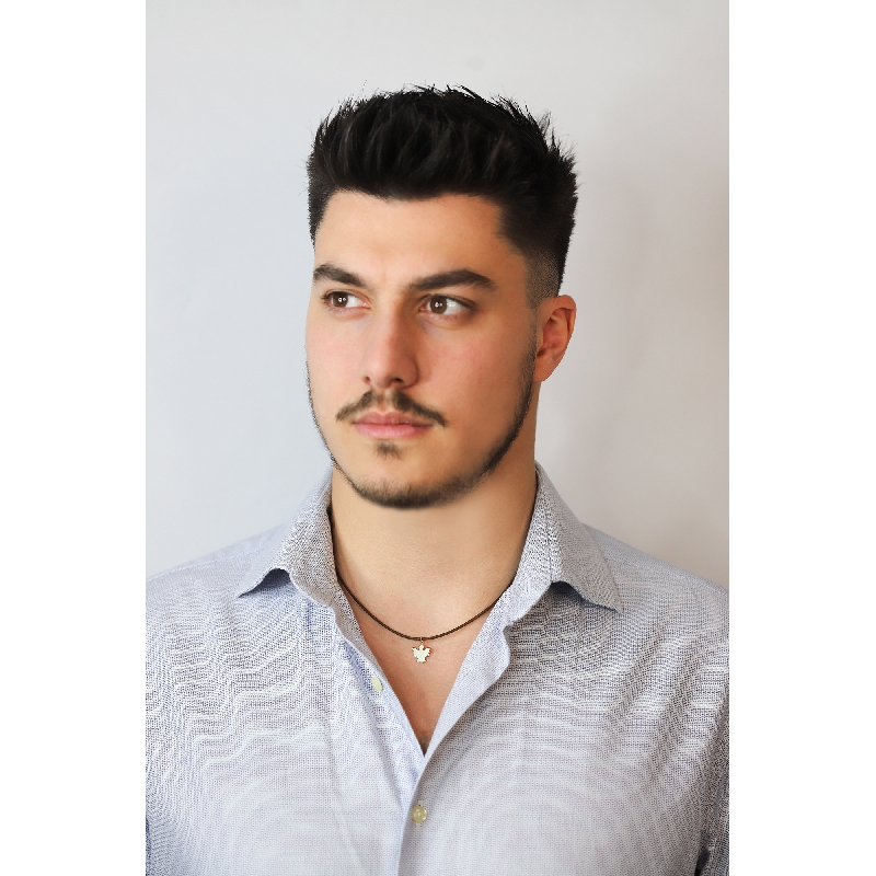 Colgante Silueta de Angelito en Oro Amarillo 18k