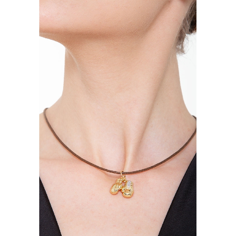 Colgante de guantes de boxeo en oro amarillo y blanco 18k, 1,50 cm.