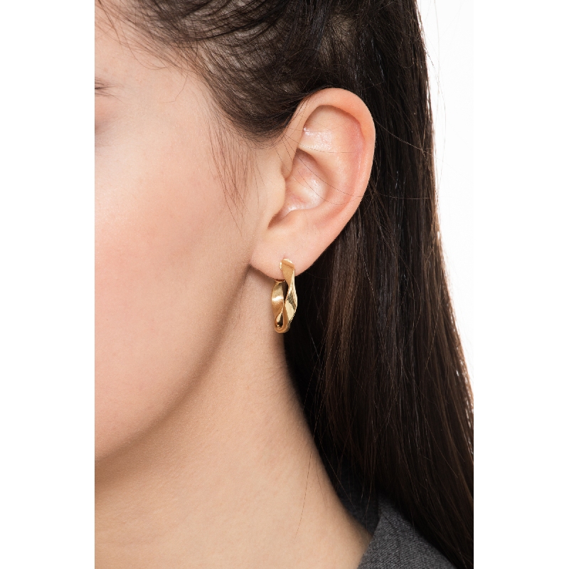 Pendientes torcidos en oro amarillo de 18 quilates