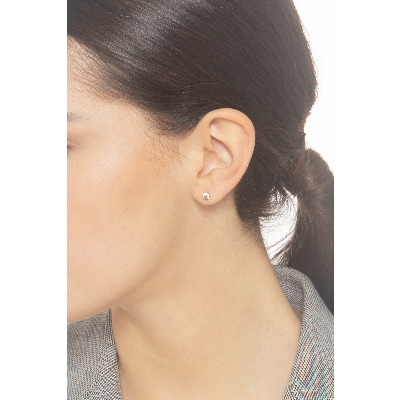 Pendientes de garra en oro amarillo 18k con circonitas