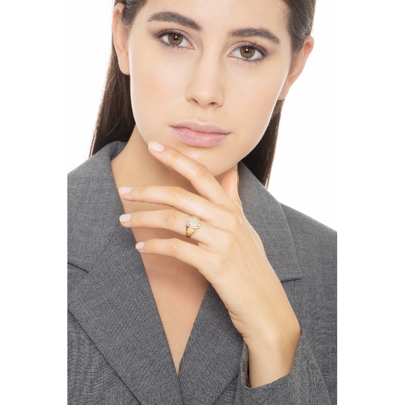 Sello para mujer en oro amarillo 18k pavé de circonitas