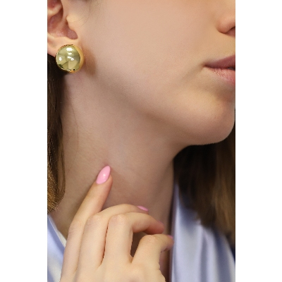 Pendientes de botón en oro amarillo de 18k