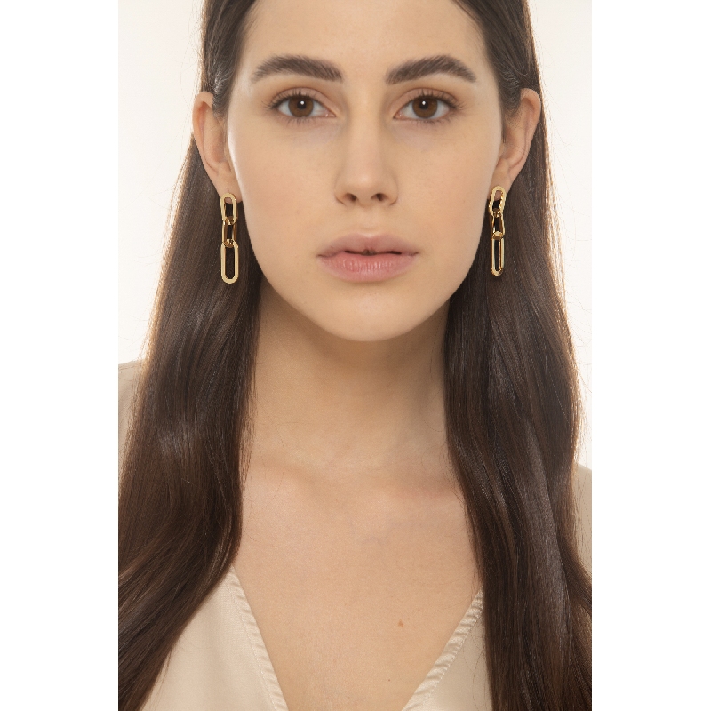 Pendientes en oro amarillo de 18 quilates  Pendientes en oro amarillo de 18 quilates