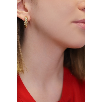 Aros trenzados en oro amarillo 18k