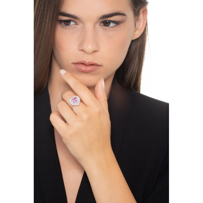Anillo halo oro blanco 18 quilates con zafiro rosa Anillo halo oro blanco 18 quilates con zafiro rosa