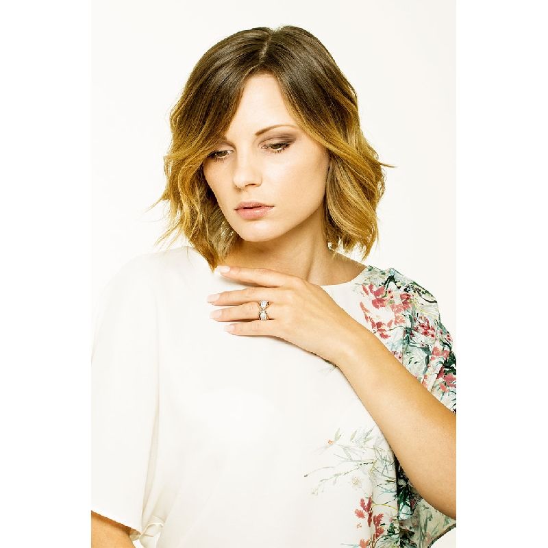 Anillo de banda en oro blanco y rosa 18 quilates con diamantes Anillo de banda en oro blanco y rosa 18 quilates con diamantes