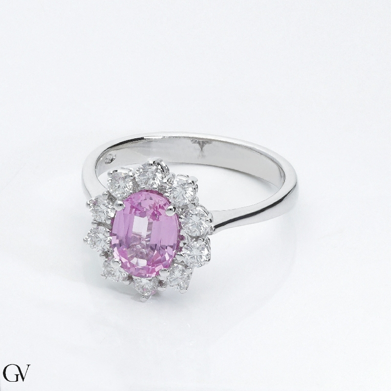 Anillo Lady Di en oro blanco 18k con zafiro rosa y diamantes
