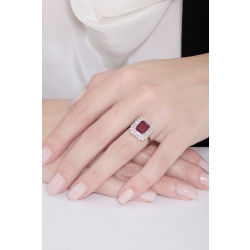 Anillo Halo en oro blanco 18k con rubí y diamantes 2