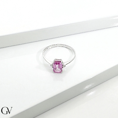 Anillo oro blanco 18K zafiro rosa y diamantes