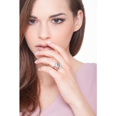 Anillo Gourmette en oro blanco y rosa de 18 quilates con diamantes