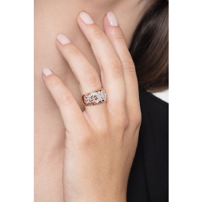 Anillo de mujer en oro blanco y rosa con diamantes blancos