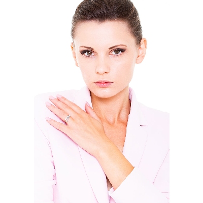 Anillo cruzado en oro blanco 750 con diamantes