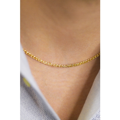 Collar en oro amarillo 18k, longitud 50 cm.
