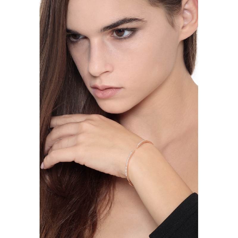 Pulsera de muelle en oro rosa 18k con diamantes brillantes