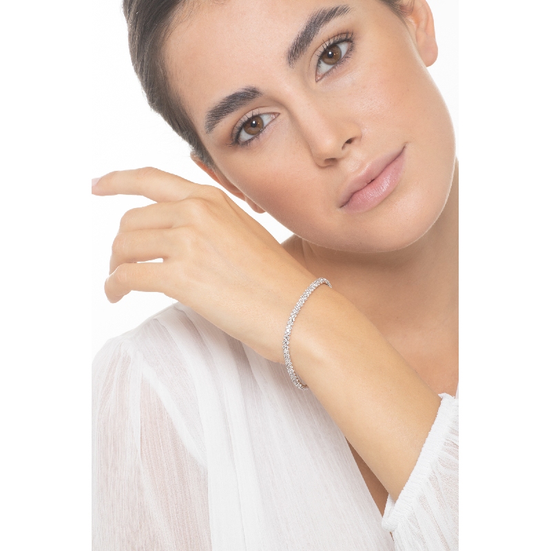 Pulsera tennis de tres hileras con brillantes oro 18k