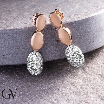 Pendientes ovalados en oro blanco y rosa 18k con pavé de diamantes