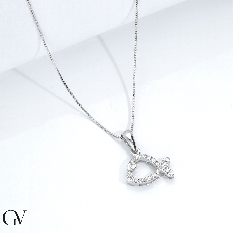 Collar en oro blanco 18k con colgante ballena en diamantes