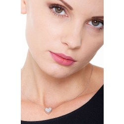 Collar con colgante corazón en oro blanco 18 kt con pavé diamantes  2