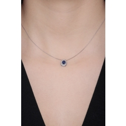 Collar con zafiro azul talla ovalada y diamantes laterales 2