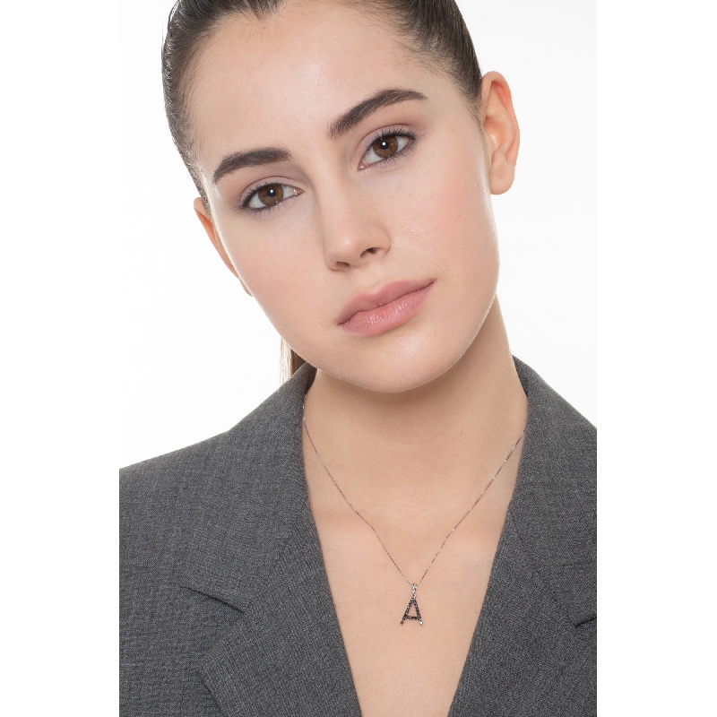 Pendentif lettre  A collier femme or blanc et diamants noir Pendentif lettre  A collier femme or blanc et diamants noir
