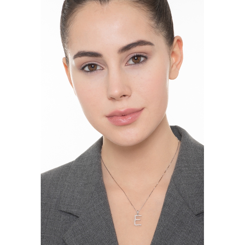 Collar con initial E de oro blanco y diamantes Collar con initial E de oro blanco y diamantes