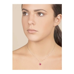 Collar en oro blanco de 18k con rubí tallado en forma de corazón y diamante 2