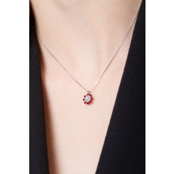 Collar en oro blanco 18k con forma de flor con diamantes y rubies 2