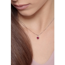 Collar en oro blanco 18k corazon en rubi y diamante 2