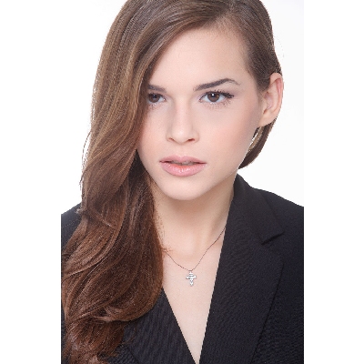 Collar en oro blanco 18k con cruz de diamantes