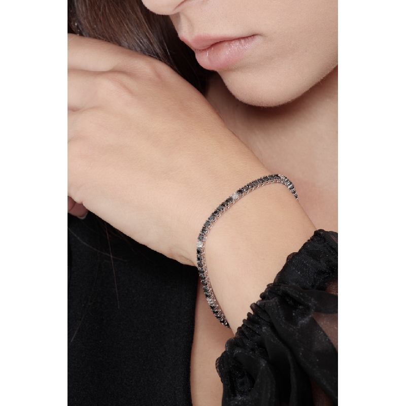 Pulsera Tennis en Oro 18k con Diamantes Negros y Blancos
