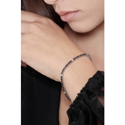 Pulsera Tennis en Oro 18k con Diamantes Negros y Blancos