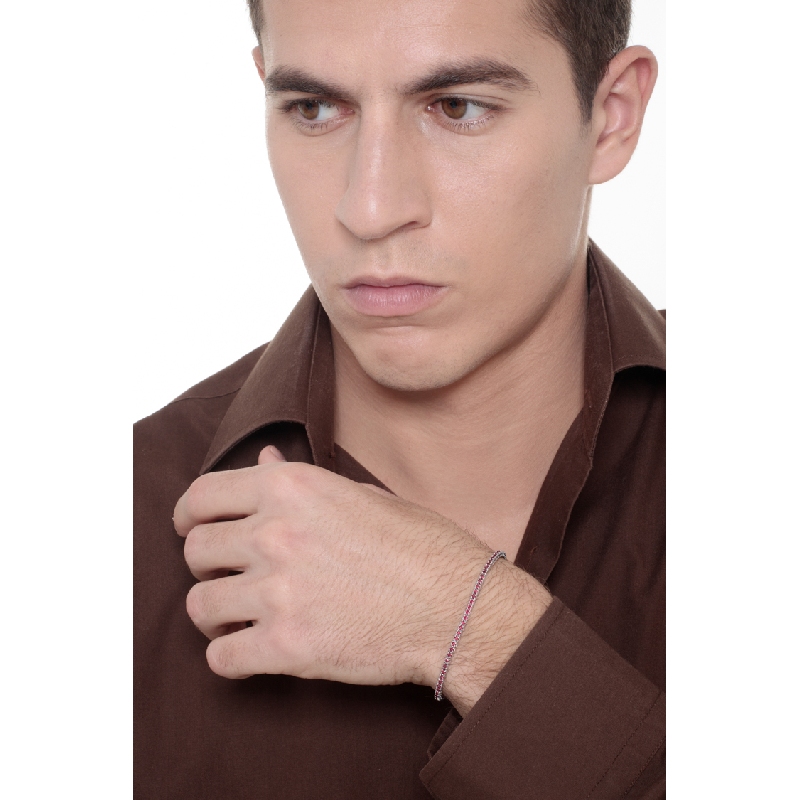 Pulsera Tennis de garra en oro blanco de 18 quilates con rubíes Pulsera Tennis de garra en oro blanco de 18 quilates con rubíes