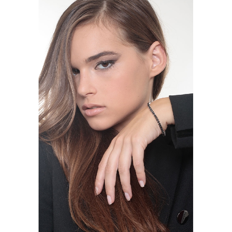 Pulsera con Diamantes Negros en Oro Blanco 18k 