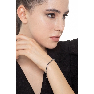 Pulsera Tennis en Oro con Diamantes Negros y Blancos