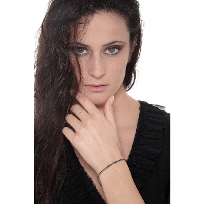 Pulsera Tennis en Oro Blanco 18k con Diamantes Negros 3.05 ct