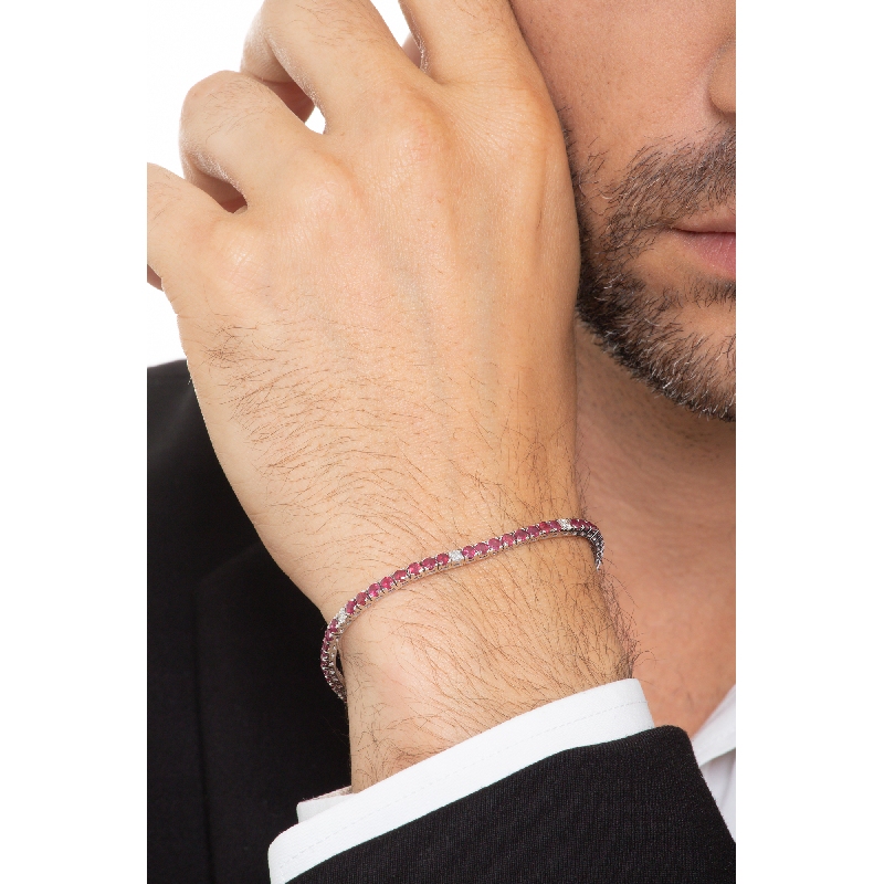 Pulsera tennis con garras en oro blanco de 18k con rubíes  Pulsera tennis con garras en oro blanco de 18k con rubíes