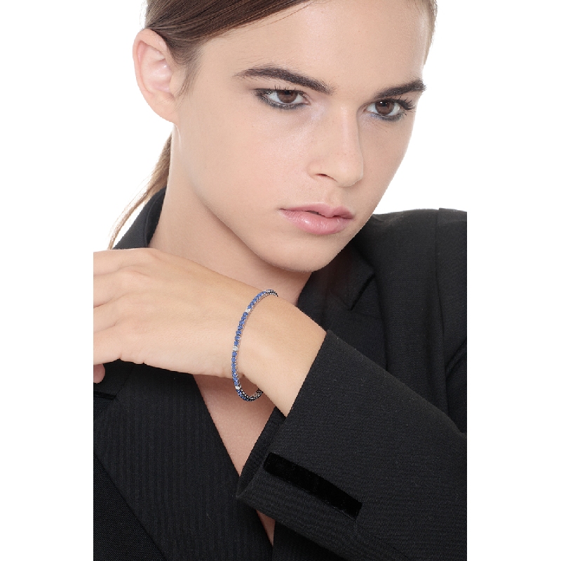 Pulsera Tennis Oro Blanco 18k zafiro azul intenso  Pulsera Tennis Oro Blanco 18k zafiro azul intenso