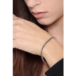 Pulsera Tennis de Eslabones Cuadrados en Oro Blanco 18k con Diamantes Negros 2