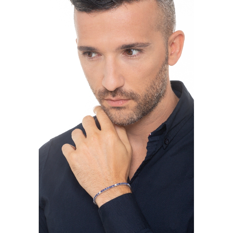 Brazalete tenis en oro blanco de 18 quilates con zafiros azules Brazalete tenis en oro blanco de 18 quilates con zafiros azules