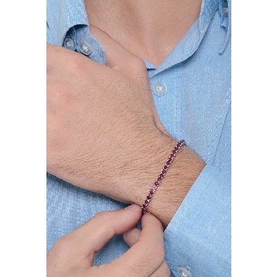 Pulsera tenis en oro blanco con rubíes de 8,81 ct 