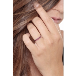 Anillo Eternity 5 Piedras en Oro Blanco 18k con Rubíes 2