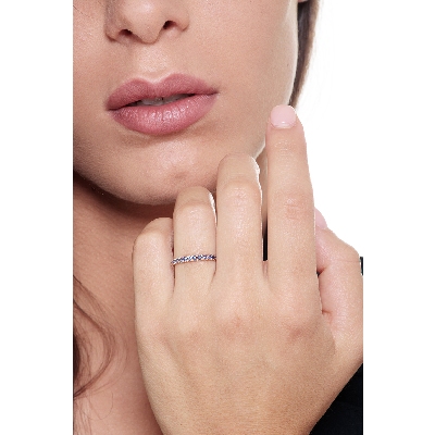 Anillo de eternidad con zafiros blue en Oro Rosa 18k