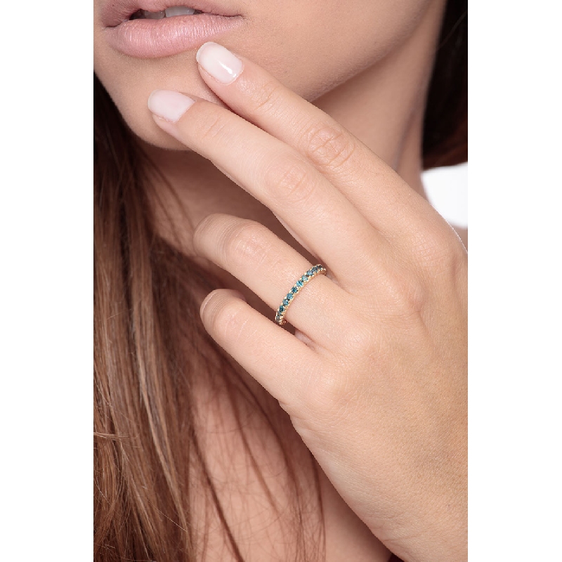 Anillo de eternidad con diamantes blue en Oro Amarillo 18k