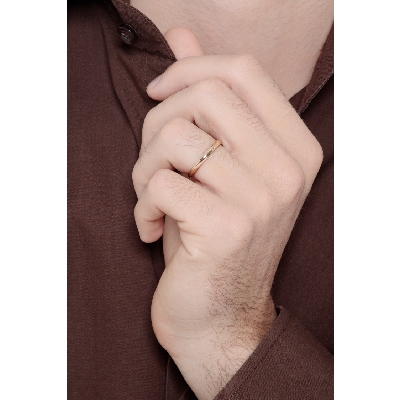 Alianza Unoaerre modelo Francesina en oro amarillo 18k