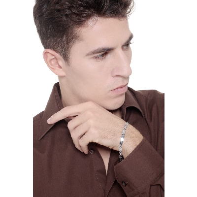 Pulsera para hombre en oro blanco 18k con placas 