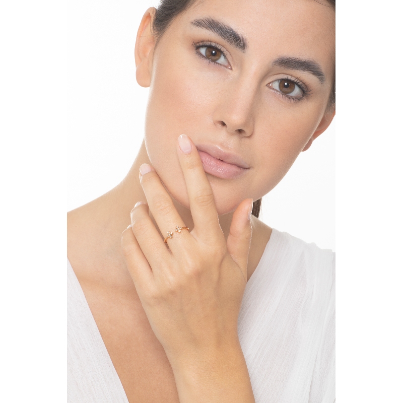 Anillo abierto oro rosa 18k con cruces en diamantes