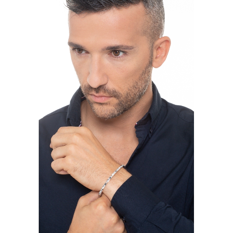 Brazalete hombre rígido en oro blanco 18k diamantes  Brazalete hombre rígido en oro blanco 18k diamantes